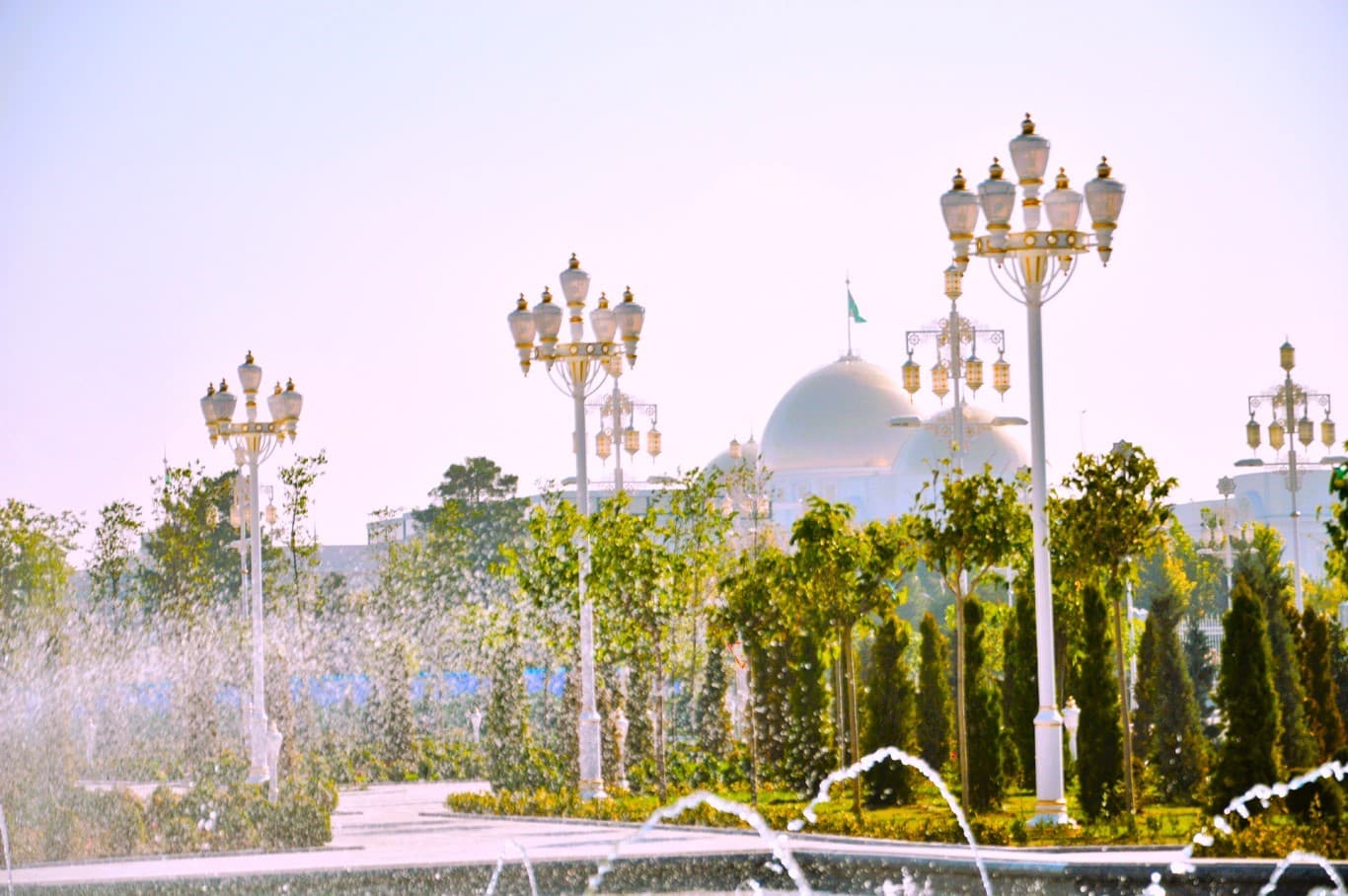 prezident-serdar-berdymuhamedov-naznachil-poslov-turkmenistana-v-slovenii-i-grecii