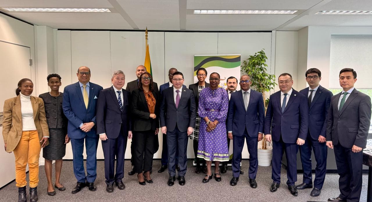 v-bryussele-proshla-pervaya-vstrecha-poslov-centralnoj-azii-i-karibskogo-bassejna