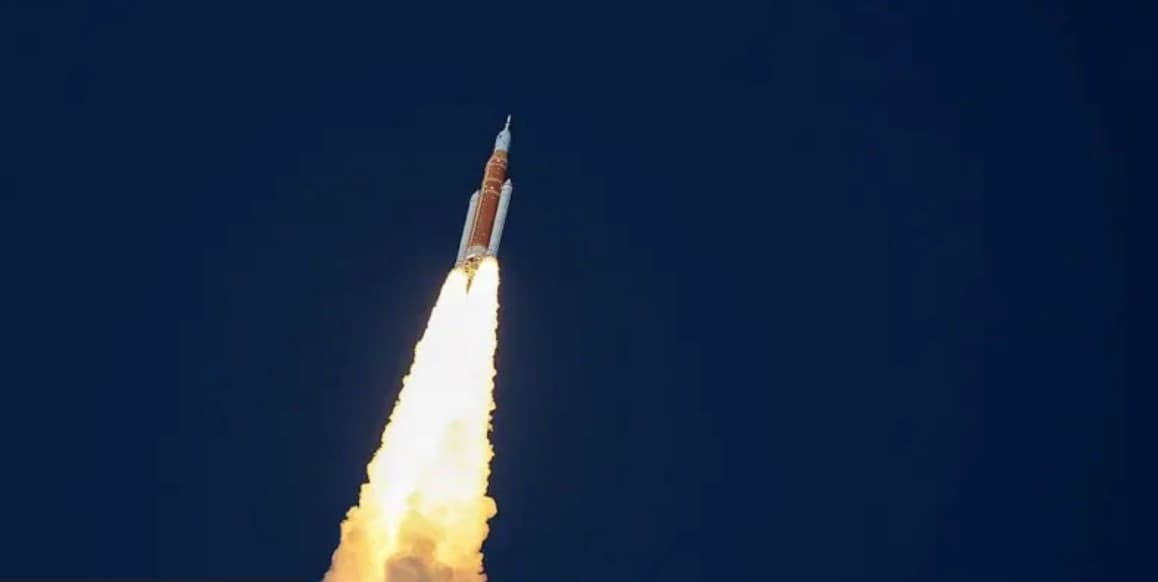 Успешный старт миссии Artemis II: экипаж Orion отправился к Луне