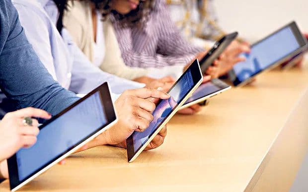 prodazhi-planshetov-v-mire-sokratilis-v-tretem-kvartale