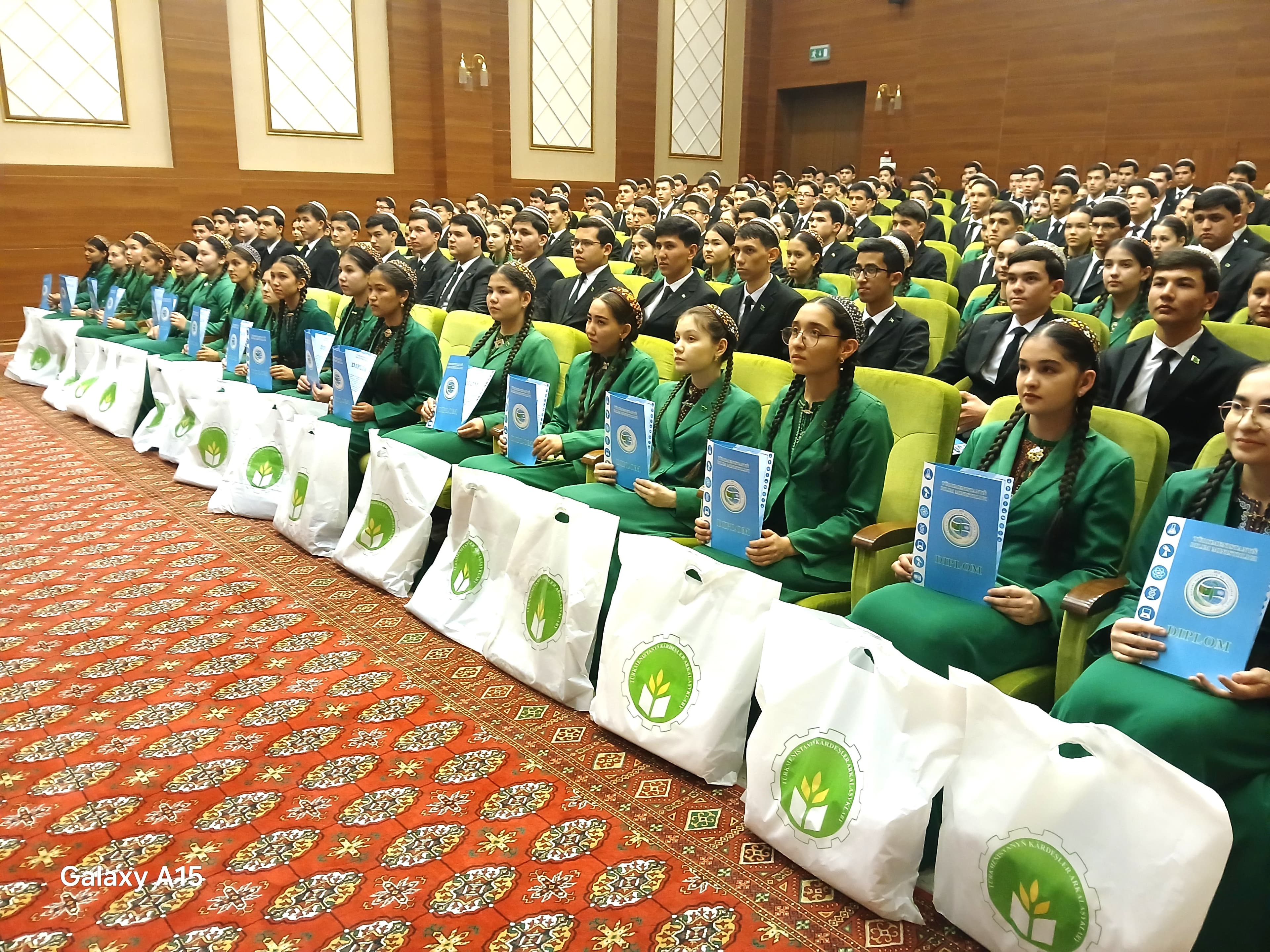 Talented students who won a creative competition were awarded in the capital▶️
