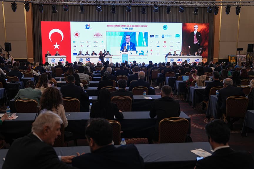 Dialogue for a peace, livable world - the heme of the 28th Eurasian Economic Summit