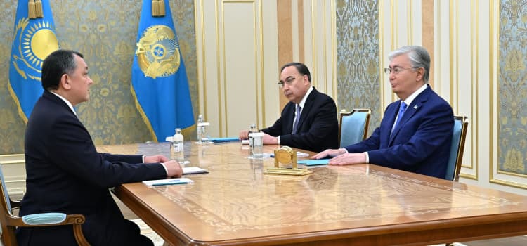 Токаев дал поручения послу в Туркменистане по предстоящим переговорам на высшем уровне