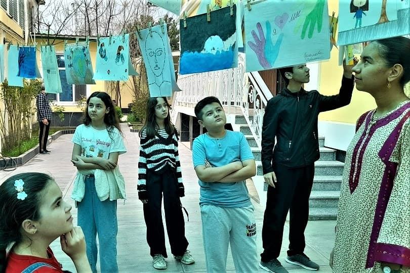 bolshaya-stirka-ashhabad-ili-kak-ii-popal-na-belevuyu-verevku