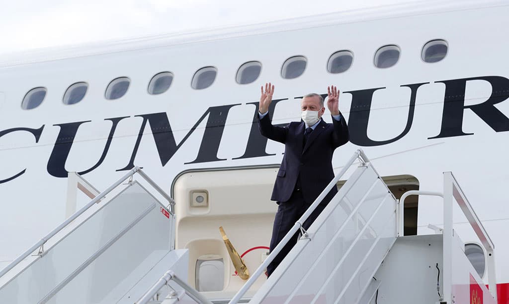 prezident-turcii-otpravlyaetsya-s-oficialnym-vizitom-v-ashhabad