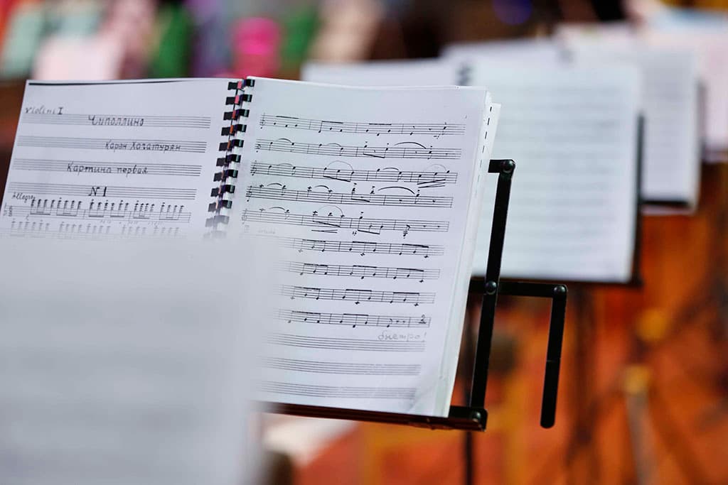 adventures-chipollino-rasul-klychevs-orchestra