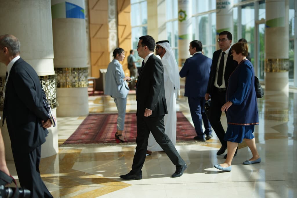 turkmenistan-i-es-ukreplyayut-vzaimodejstvie-v-sfere-ekologii