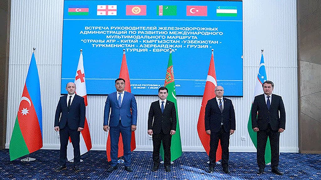 Железнодорожный транспорт Азиатско-Тихоокеанского региона обсудили в Кыргызстане