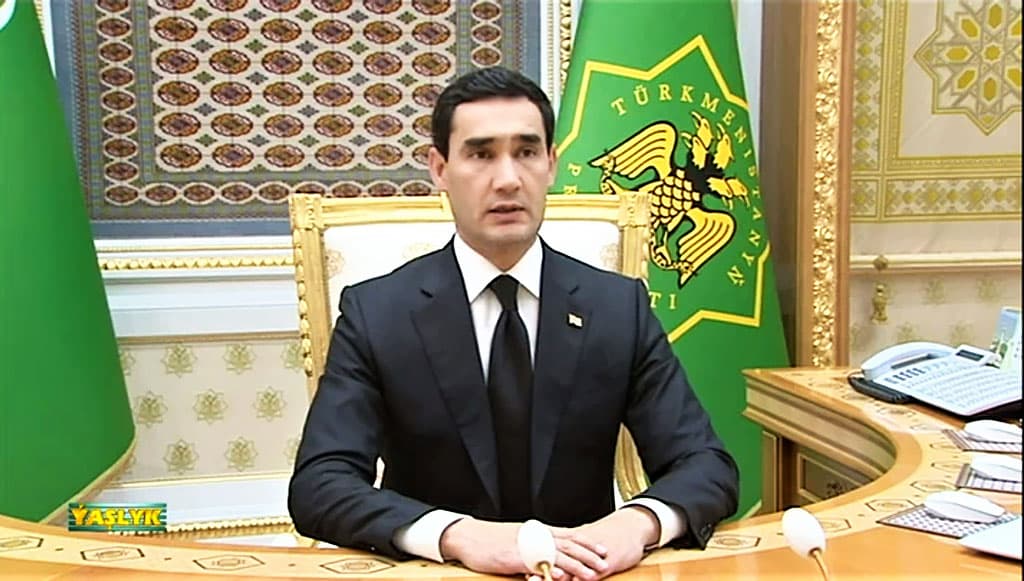 Сердар Бердымухамедов сменил руководство водного хозяйства Туркменистана