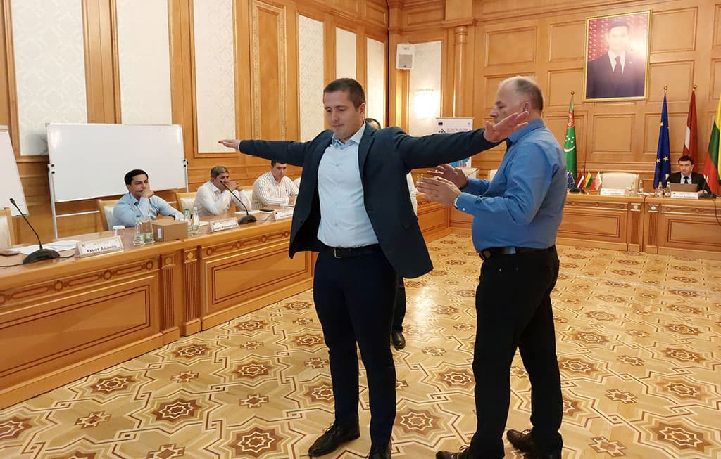 В Ашхабаде прошел семинар для следователей по трансграничным преступлениям