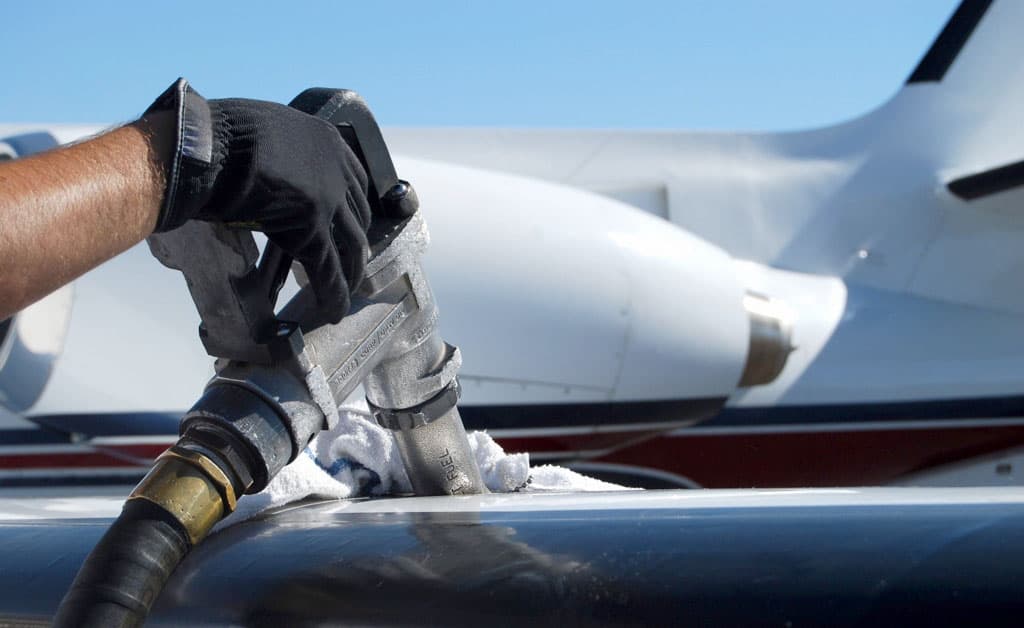 torgi-na-gtsbt-predmetami-sdelok-stali-aviakerosin-polipropilen-i-mahrovye-izdeliya