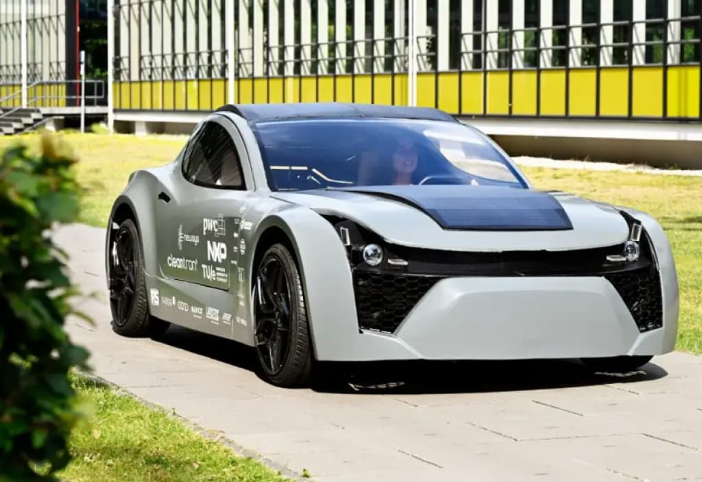 A Dutch university has developed an air-purifying car