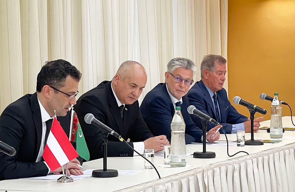 В Дипломатической академии Вены прошел туркмено-австрийский диалог о сотрудничестве