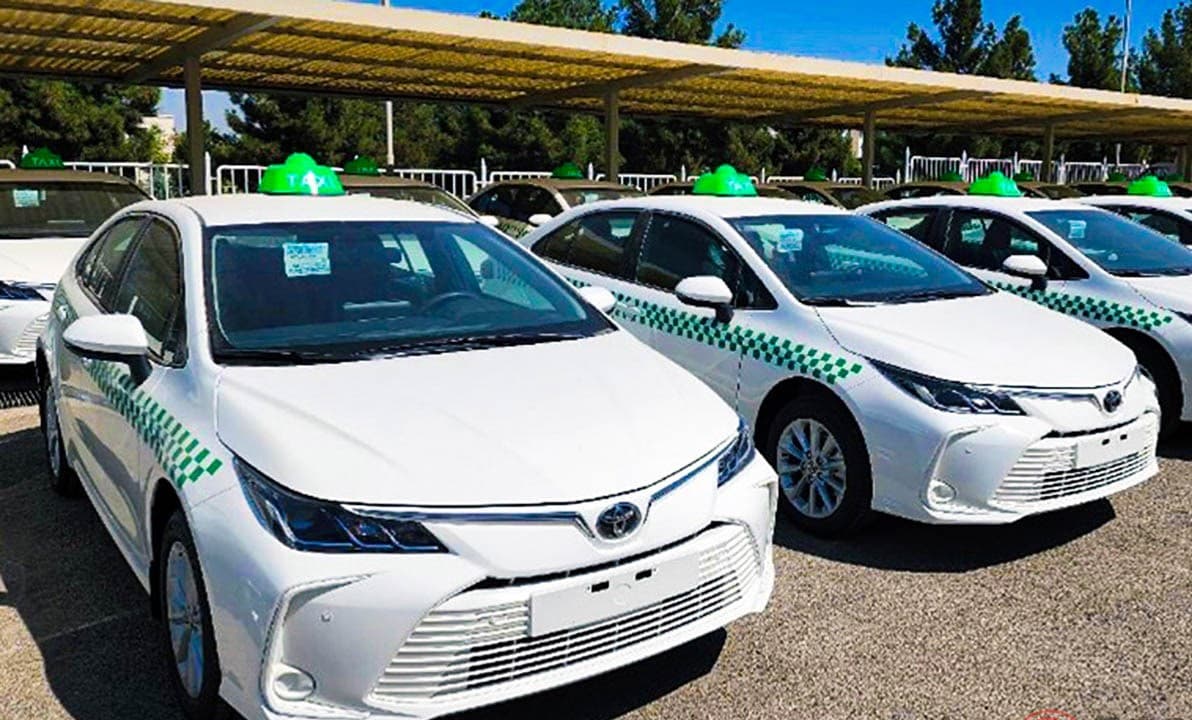 Японские автомобили пополняют туркменские таксопарки