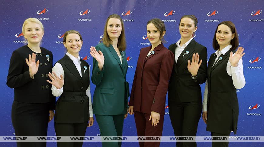 Белорусские девушки будут готовиться к полету в космос