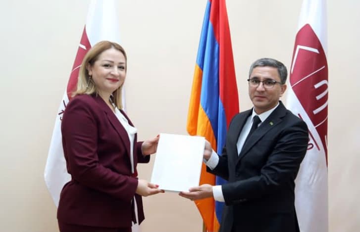Экономические вузы Туркменистана и Армении планируют подписать меморандум о сотрудничестве