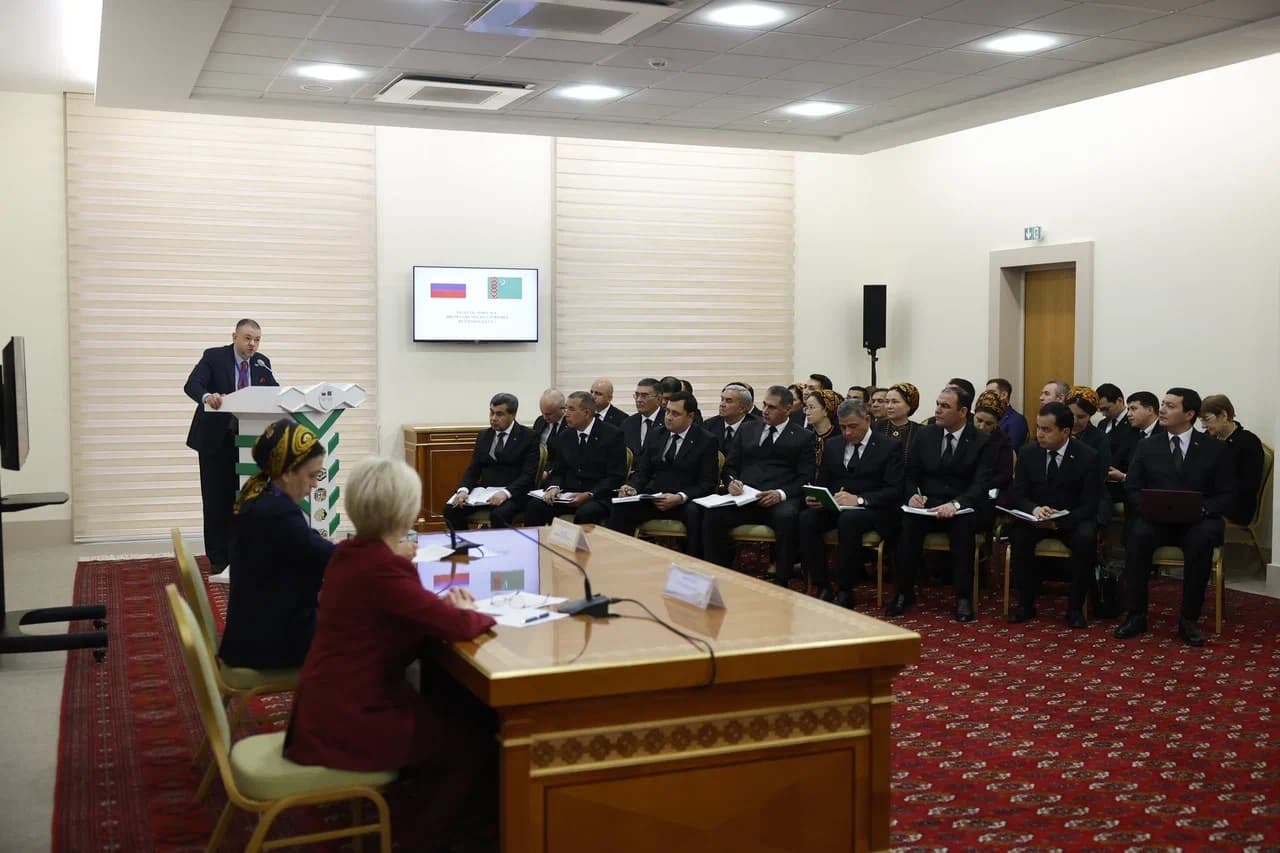 Туркменистан и Россия прорабатывают соглашение о создании совместного вуза