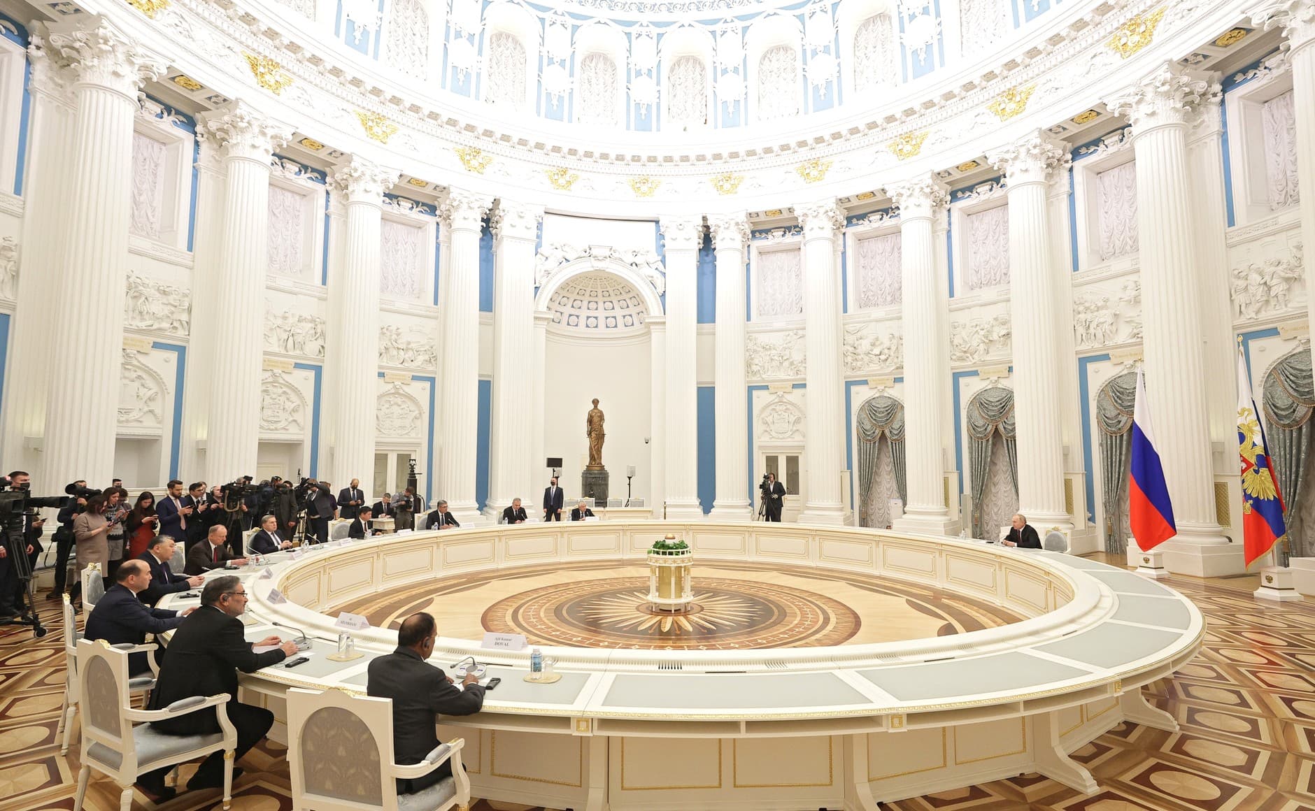 Посол Туркменистана принял участие в обсуждениях с Путиным ситуации в Афганистане