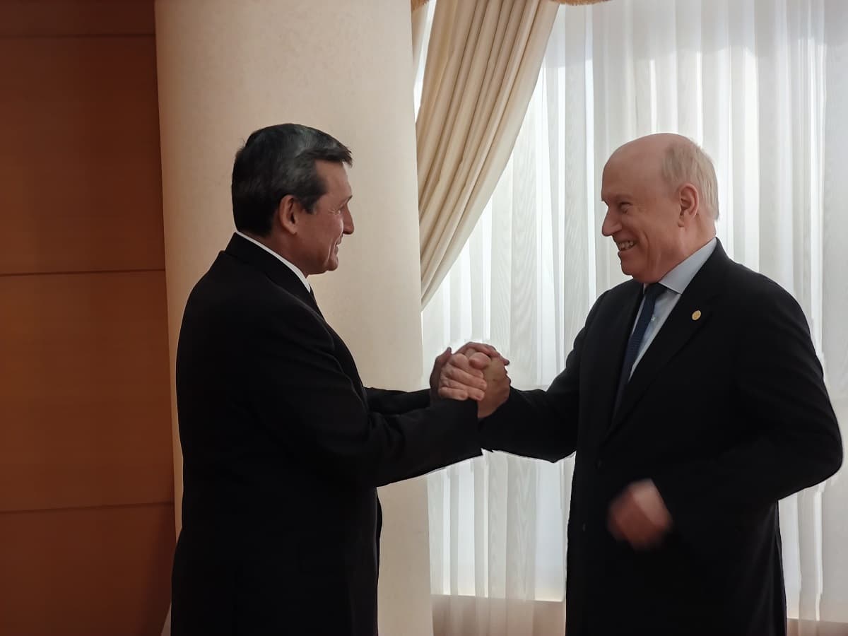 gensek-sng-provel-peregovory-v-mid-turkmenistana