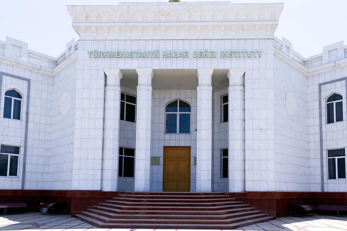 novuyu-cifrovuyu-sistemu-vnedryat-v-institute-kaspijskogo-morya-turkmenistana