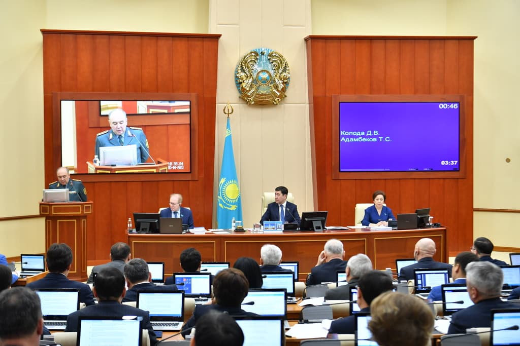 Казахстан ратифицировал соглашение о режиме работы туркмено-казахстанской госграницы