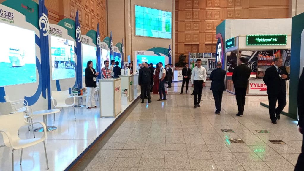 В Ашхабаде открылась транспортная выставка ITTC-2023
