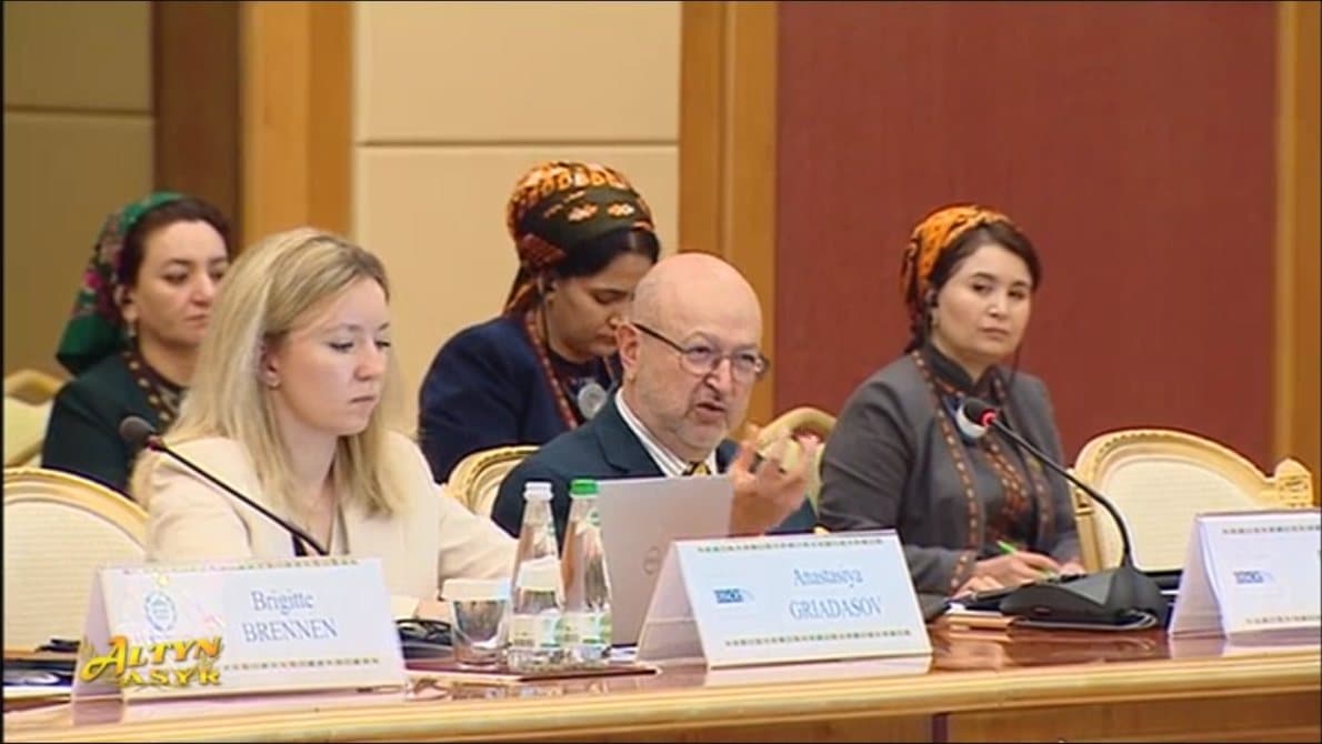 Парламентарии Европы и Центральной Азии выступили в Ашхабаде за нейтрализм в диалоге