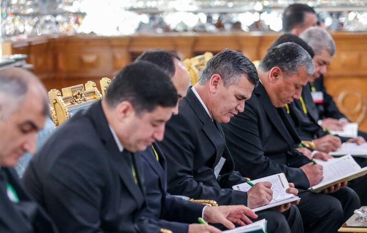 A comprehensive transport document between Iran and Turkmenistan is being prepared