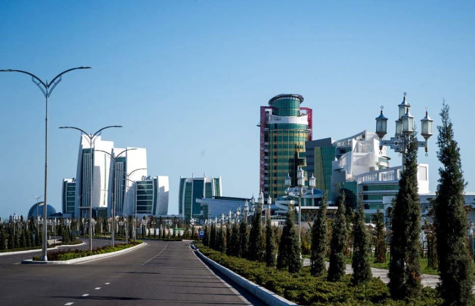 The new bus route will connect Ashgabat and Avaza