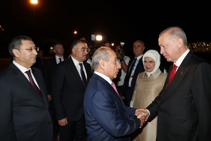 Recep Erdogan received in Baku