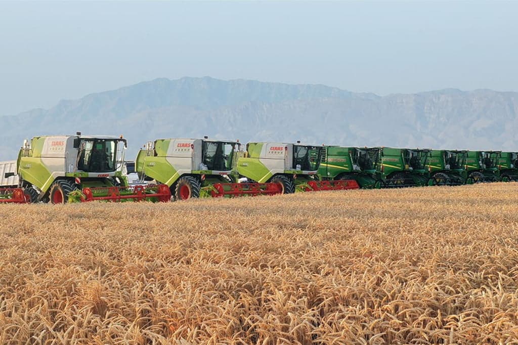 The President of Turkmenistan met with agricultural producers of the Balkan region