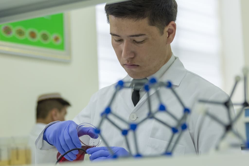 Turkmen scientists are working on the production of hydrogen by hydrolysis