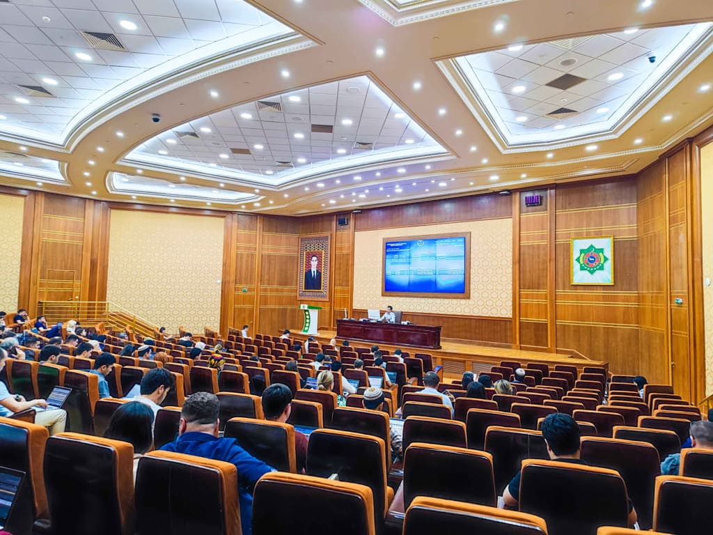 Bidding on SCRMET: jet fuel and diesel fuel were in demand