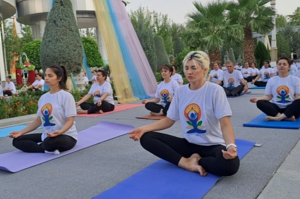 Breathing practice and Meditation: International Yoga Day celebrated in Ashgabat