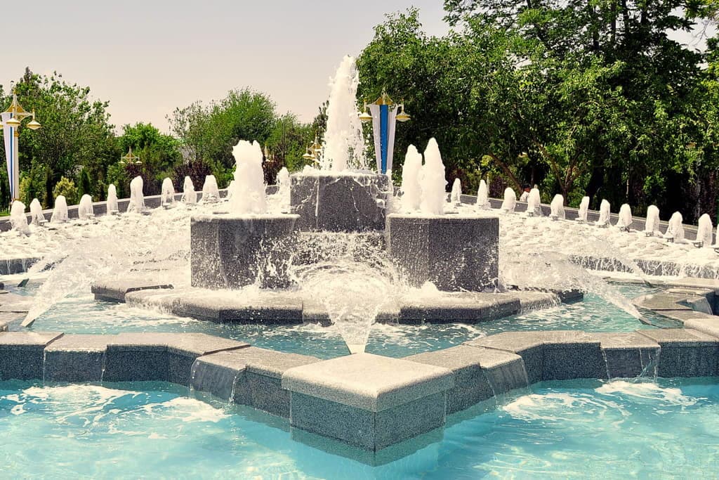 5-glavnyh-pravil-povedeniya-v-zharu