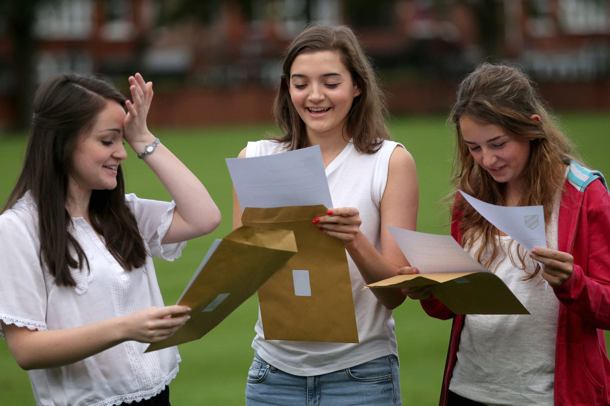 missiya-vypolnima-kak-postupit-v-zarubezhnyj-vuz-i-ne-zaputatsya-v-dokumentah