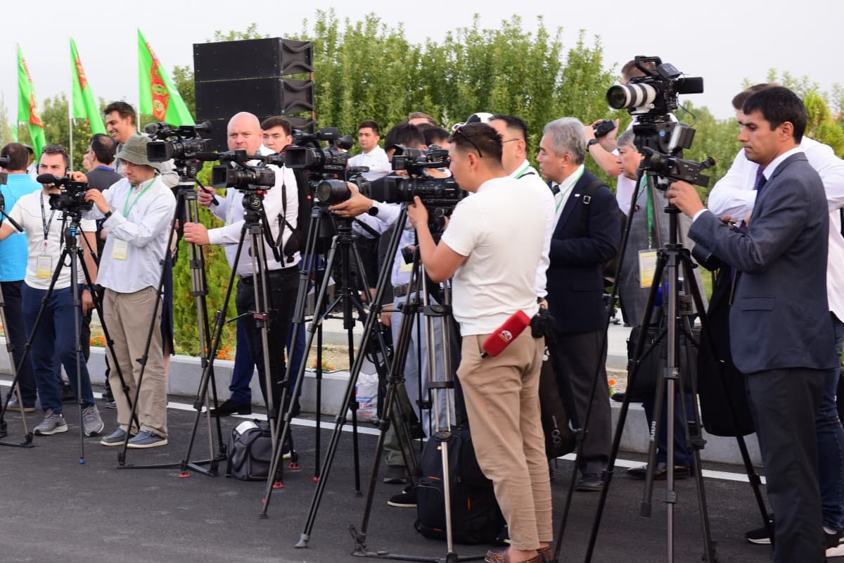 More than two hundred news materials and videos of foreign media told the world about the new city of Arkadag
