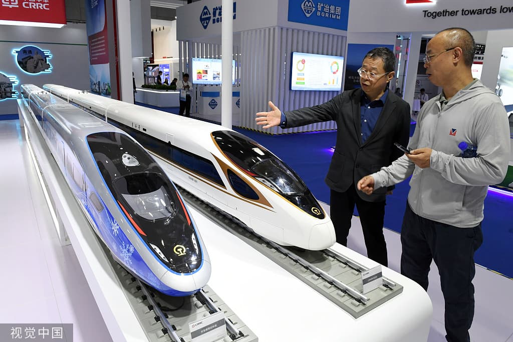 China presents its development of new materials at the international exhibition in Harbin