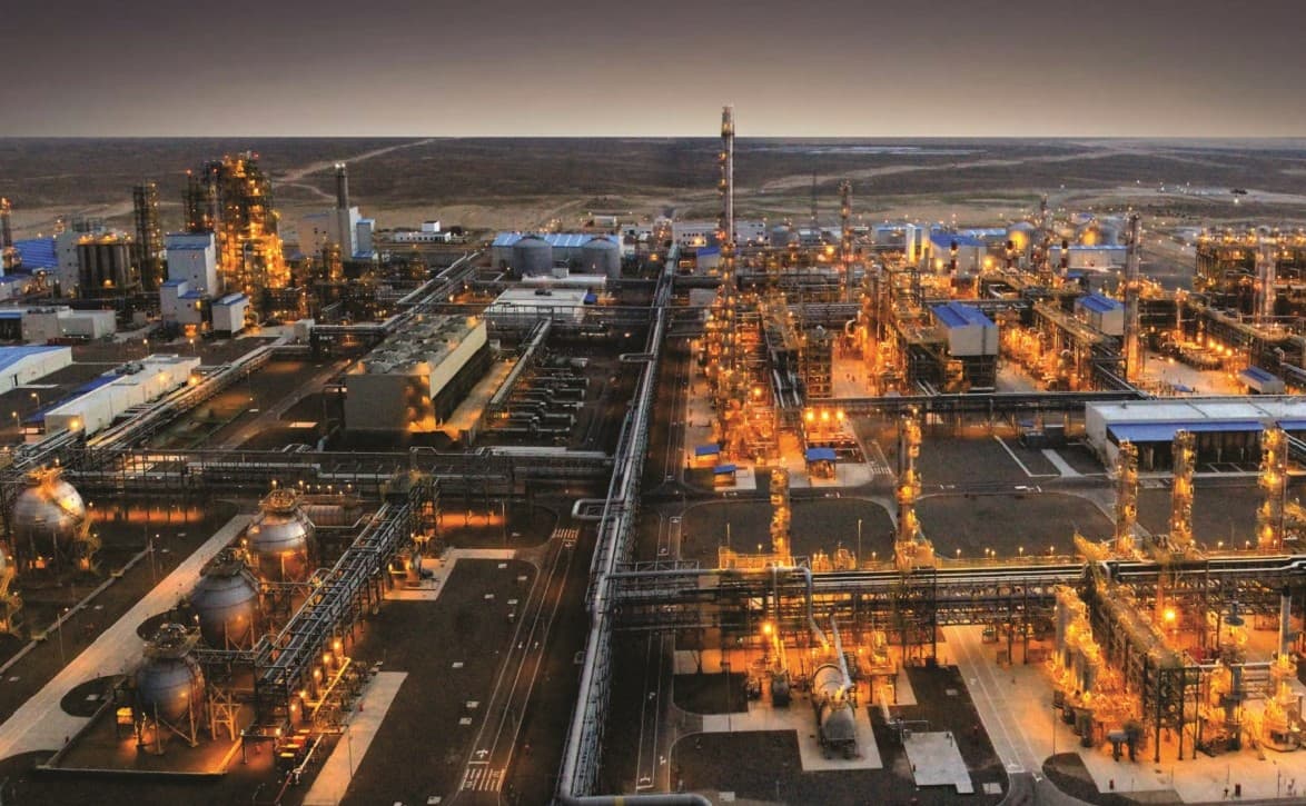 hyundai-engineering-bronzovyj-partner-neftegazovogo-foruma-ogt-2023-v-ashhabade