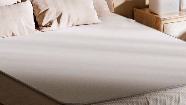 Xiaomi introduced a smart mattress cover with heating and sterilization