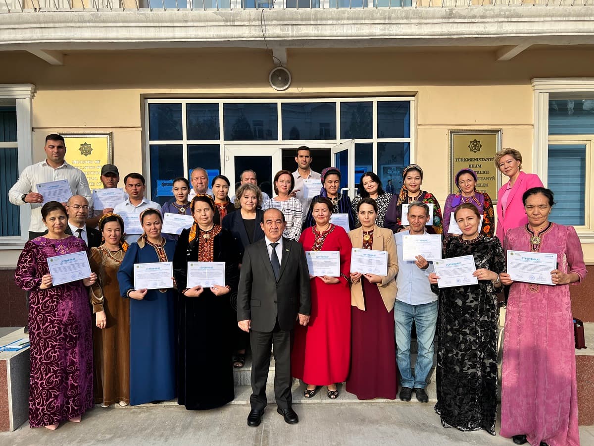 UNICEF and Ministry of Education work together to strengthen gender-responsive education skills of teachers