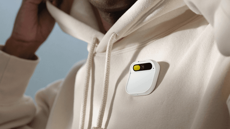 A device that can replace smartphones has been developed