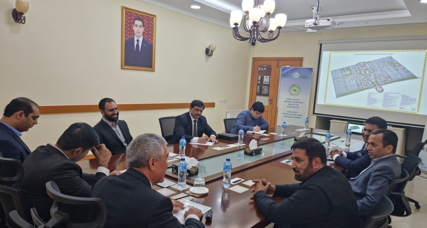 Ashgabat and Islamabad are considering opportunities to expand trade and economic ties