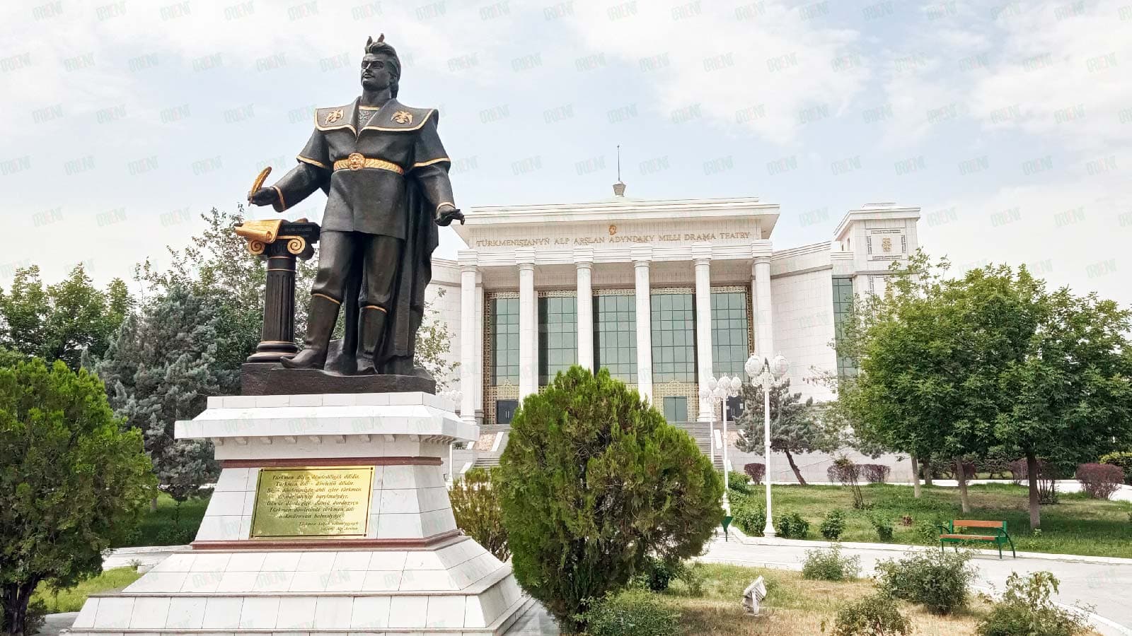 Репертуар Национального драматического театра Туркменистана имени Алп Арслана с 17 по 19 ноября