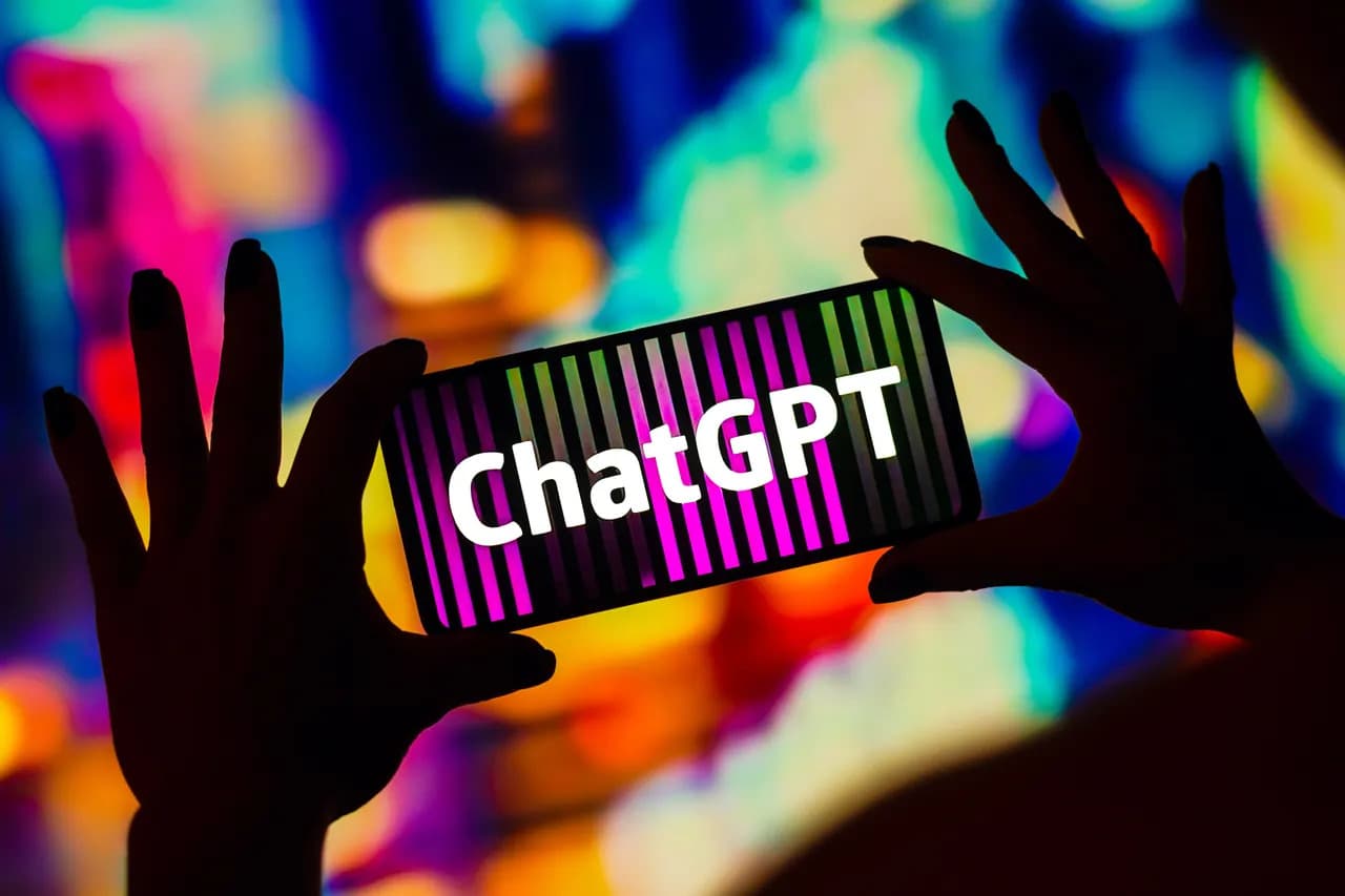 OpenAI приостановила оформление новых подписок на ChatGPT Plus из-за огромного спроса