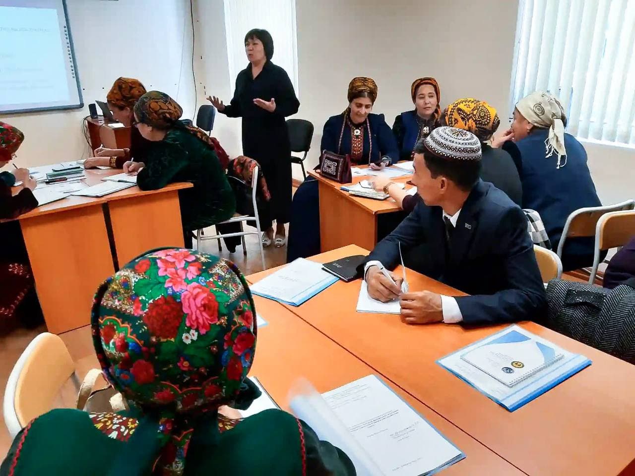 v-ashhabade-prohodyat-kursy-povysheniya-kvalifikacii-dlya-pedagogov-ot-rossijskih-specialistov