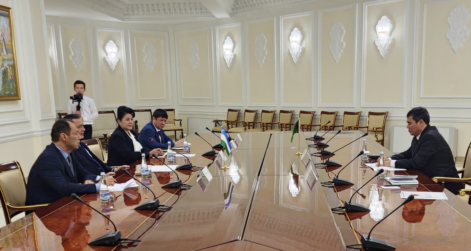Turkmen diplomat met with the Speaker of the Parliament of the Republic of Uzbekistan