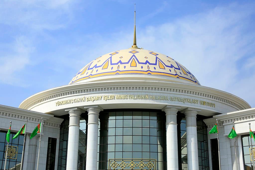Teachers and students of the IIR of the Ministry of Foreign Affairs of Turkmenistan got acquainted with the activities of the Anwar Gargash Diplomatic Academy of the UAE
