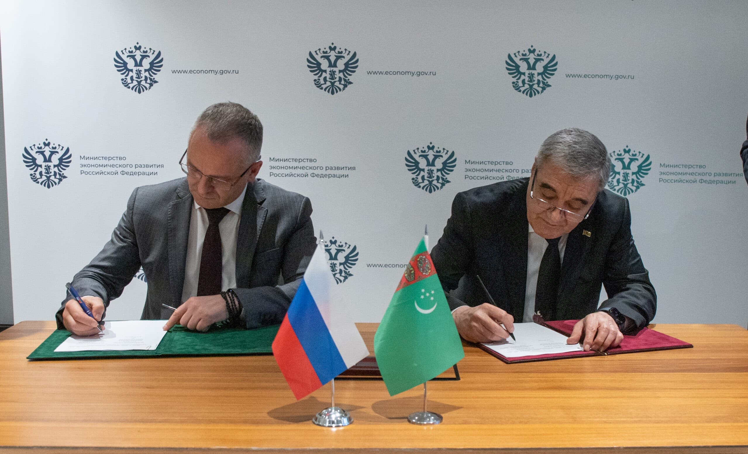 Turkmenistan's exports to the Russian Federation increased by 21%: by a third in agricultural products, half in chemical products