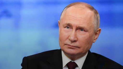 Vladimir Putin is determined to continue a constructive dialogue with Turkmenistan